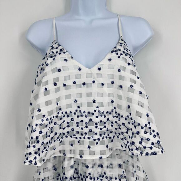 Boutique Devlin White Dress with Blue Embroidered Flowers Small tiered dress ruf - Picture 9 of 9